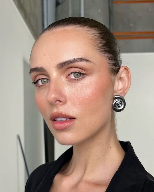 Best Australian Makeup Artists | Famous, Professional Influencers in Sydney & Melbourne | Bridal Makeup | Wedding Beauty Artists