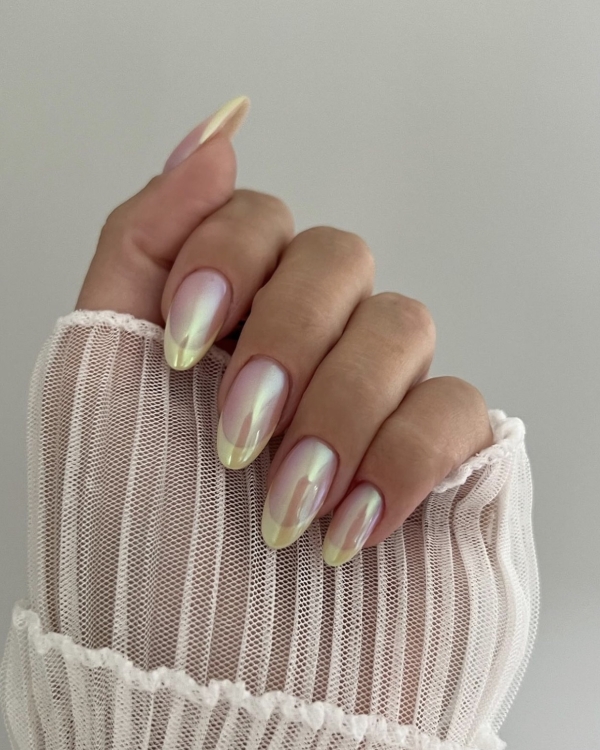 Minimalist Nail Designs for Bridal Inspiration | Elegant Nails Ideas For Wedding | Bridal Nails