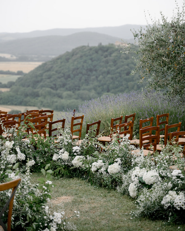 Classical European Wedding in Tuscany | Real Wedding: Liat & Lucas