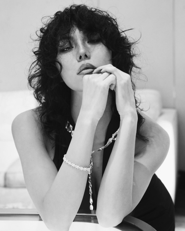 Fall Hairstyle Trends 2024 | Trendy Short And Long Haircuts For Women | Red Wine Hair, Strawberry Blonde and Sleek Bob