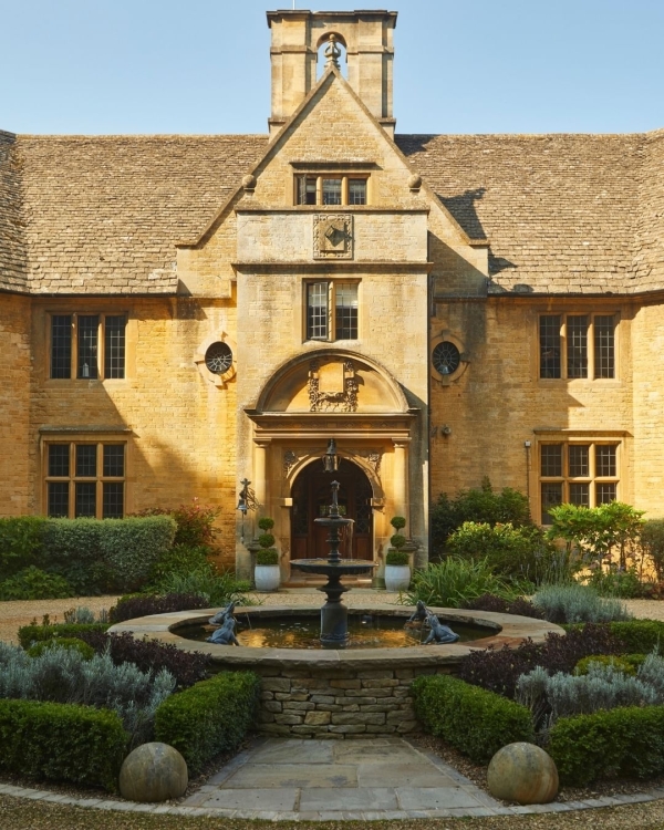 21 Best Wedding Venues in the UK | The Most Beautiful Places to Get Married in England | TOP Luxury Wedding Locations