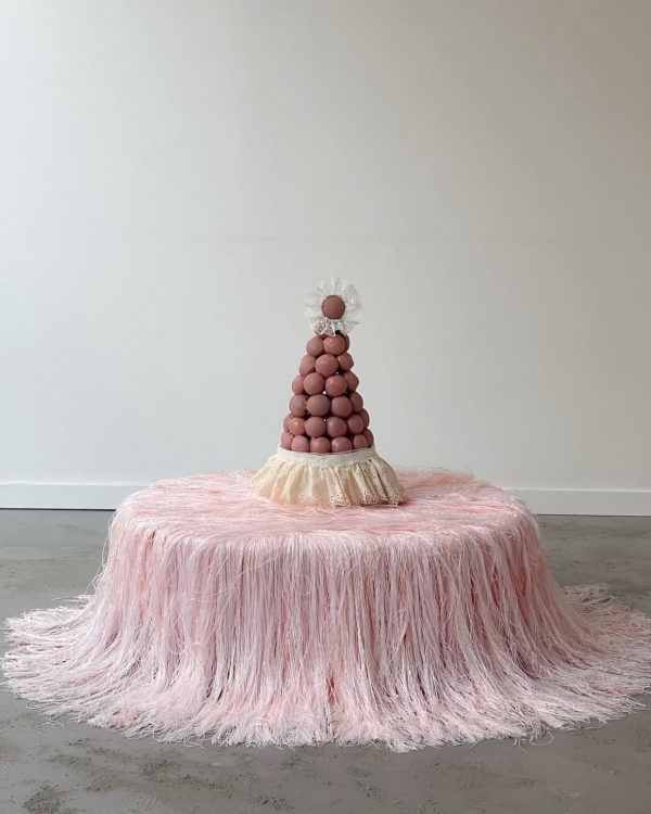 Pink Wedding Cake & Dessert Ideas