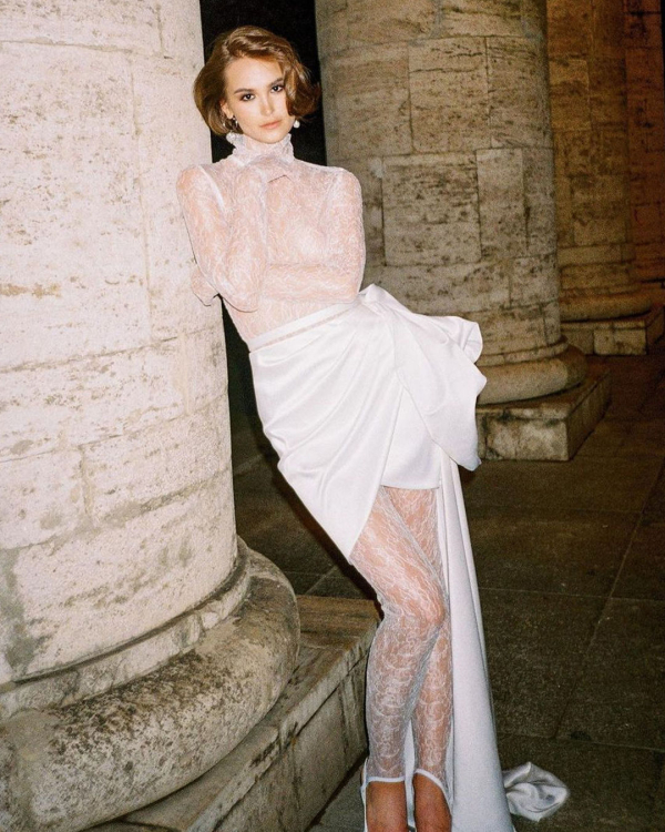 Trend: "Naked" Bridal Dresses