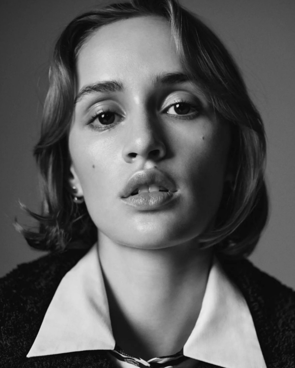 Fall Hairstyle Trends 2024 | Trendy Short And Long Haircuts For Women | Red Wine Hair, Strawberry Blonde and Sleek Bob