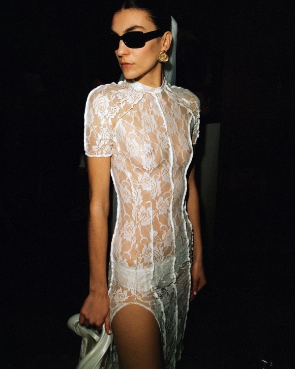 Trend: "Naked" Bridal Dresses