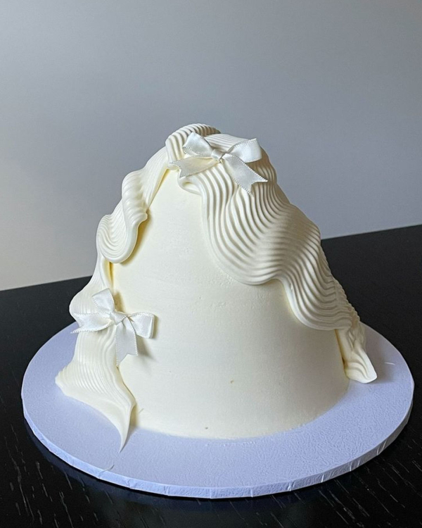 Trend: Dome-Shaped Cakes