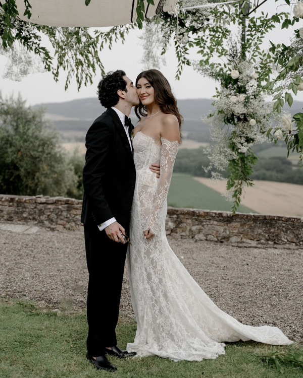 Classical European Wedding in Tuscany | Real Wedding: Liat & Lucas