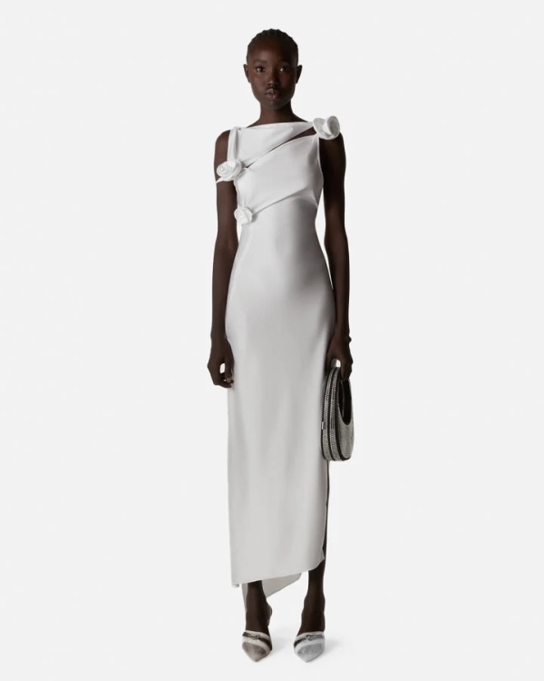 Trendy Bridal Looks for a Rehearsal Dinner