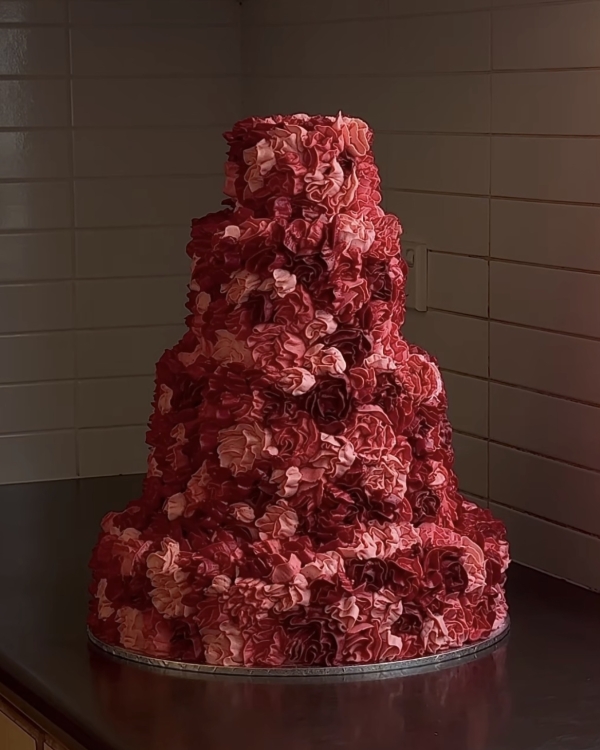 Pink Wedding Cake & Dessert Ideas