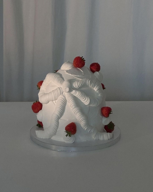 Trend: Dome-Shaped Cakes