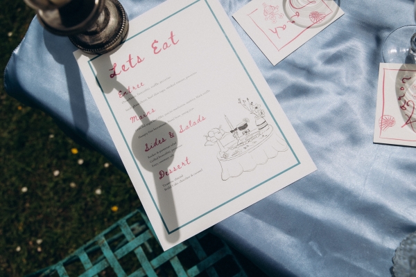 Stationery Signed by Yiana