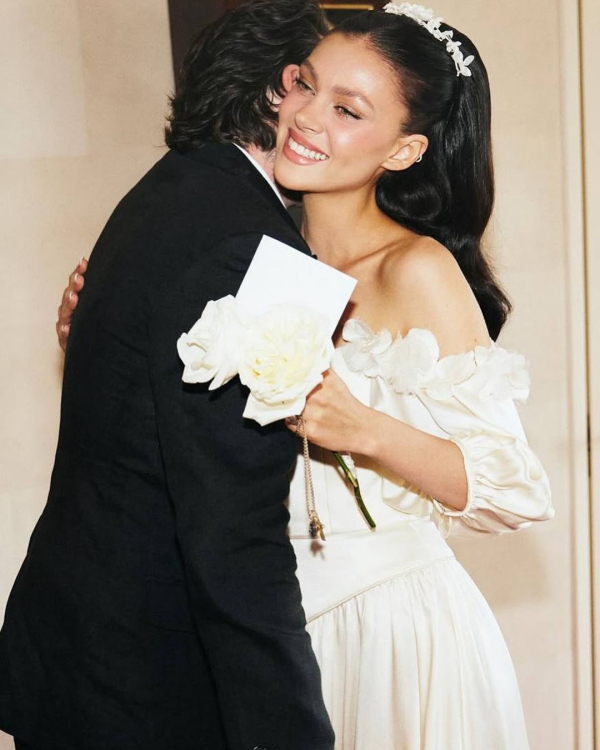 Inside Brooklyn and Nicola Peltz-Beckham’s Romantic Vow Renewal