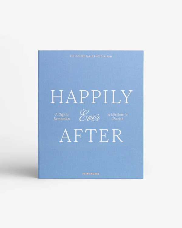 8 DIY Websites to Create a Coffee-Table Worthy Wedding Photobook