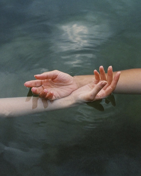 30 ChatGPT Prompts for Understanding & Strengthening Your Attachment Style