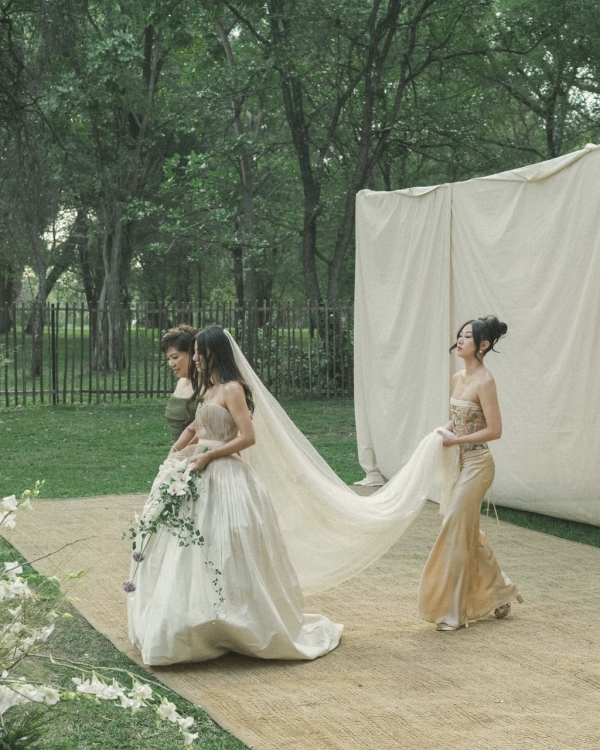 A Soulful African Destination Wedding in Zambia with Roaming Wildlife & a Luxury 1920s Steam Train