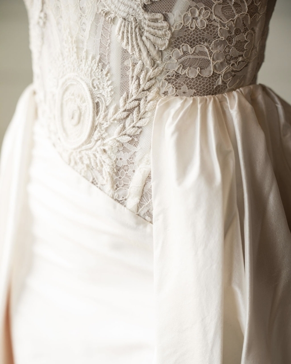 A Stylish Vintage Wedding on Long Island’s North Fork