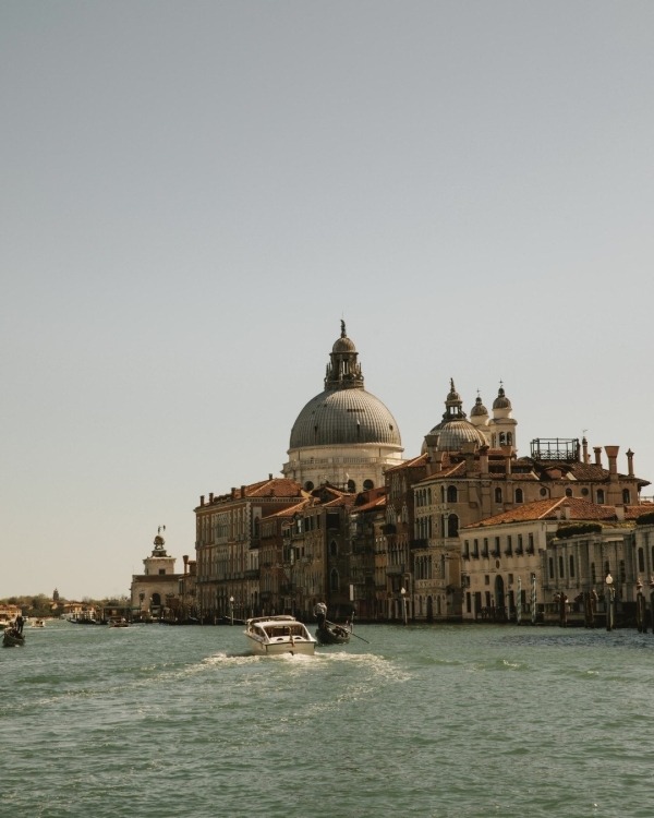 8 Dreamy Wedding Venues in Venice