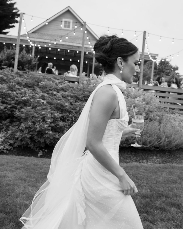 A Stylish Vintage Wedding on Long Island’s North Fork