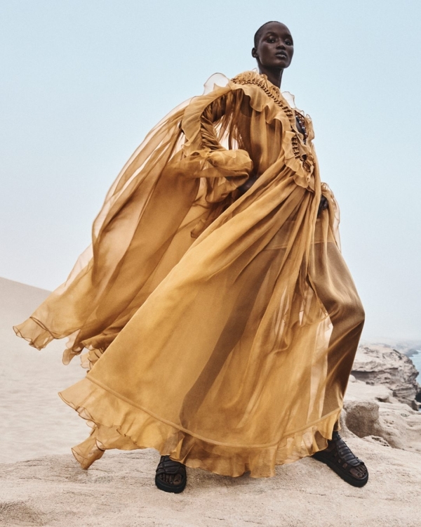 12 Best Designers to Shop for Chic Mother of the Bride Looks