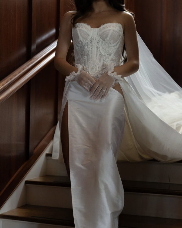 A Stylish Vintage Wedding on Long Island’s North Fork