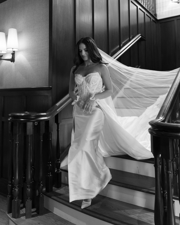 A Stylish Vintage Wedding on Long Island’s North Fork