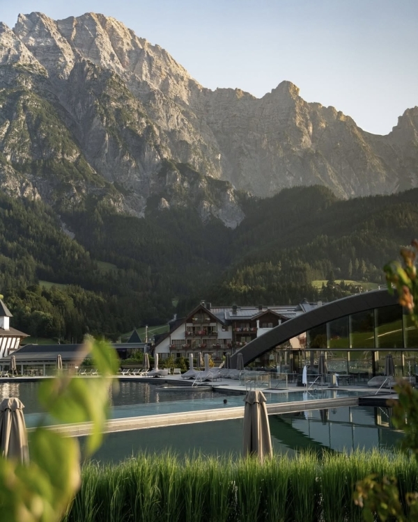 10 Best Biohacking Resorts & Retreats Around the World