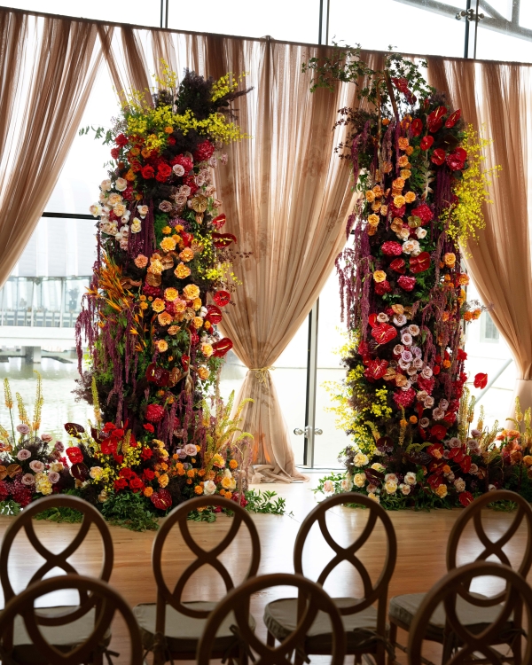 Florists The Flowerslinger