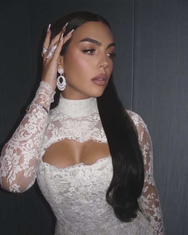 It’s Official! Cristiano Ronaldo & Georgina Rodríguez Are Finally Engaged