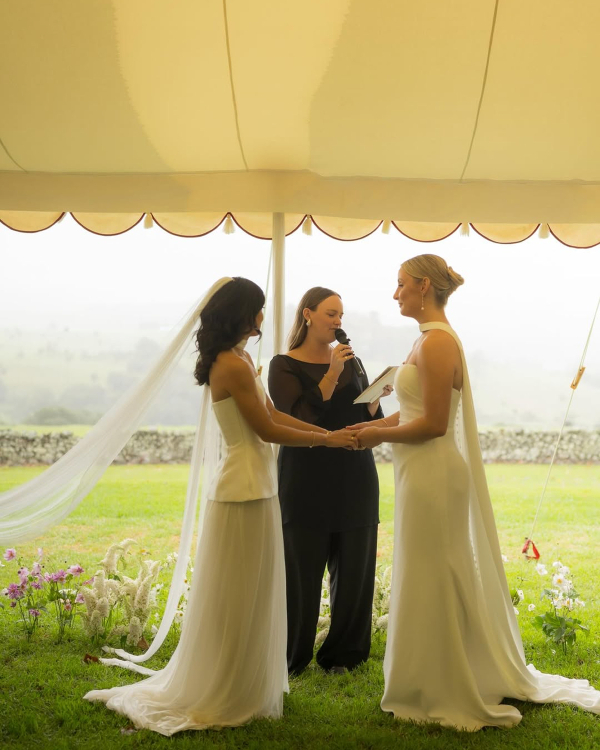 Newly Engaged? Here's Your First 3-Month Wedding Checklist & Action Plan