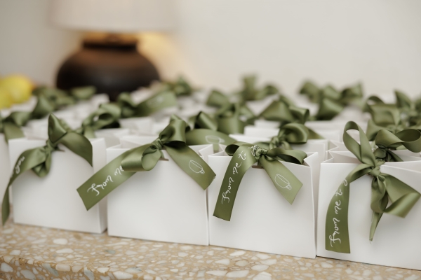 Stationery Signed by Yiana