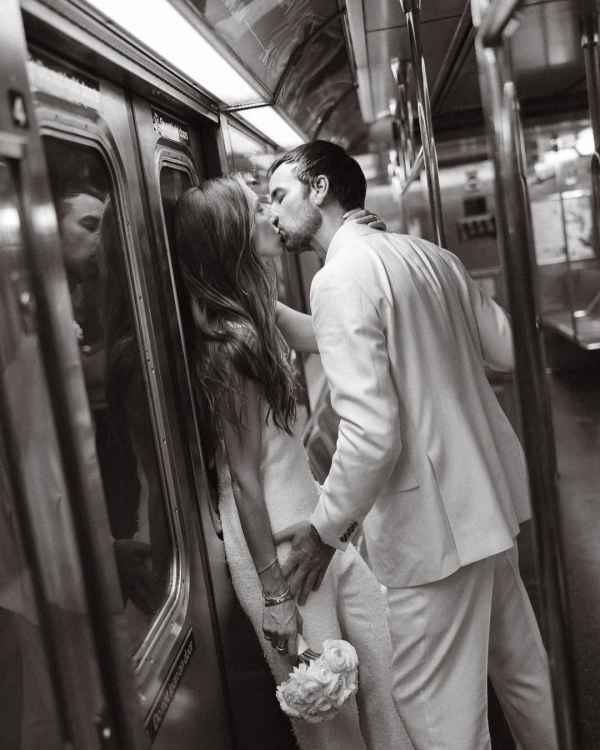 40 Must-Save Editorial Wedding Photo Ideas for the Fashion-Forward Couple