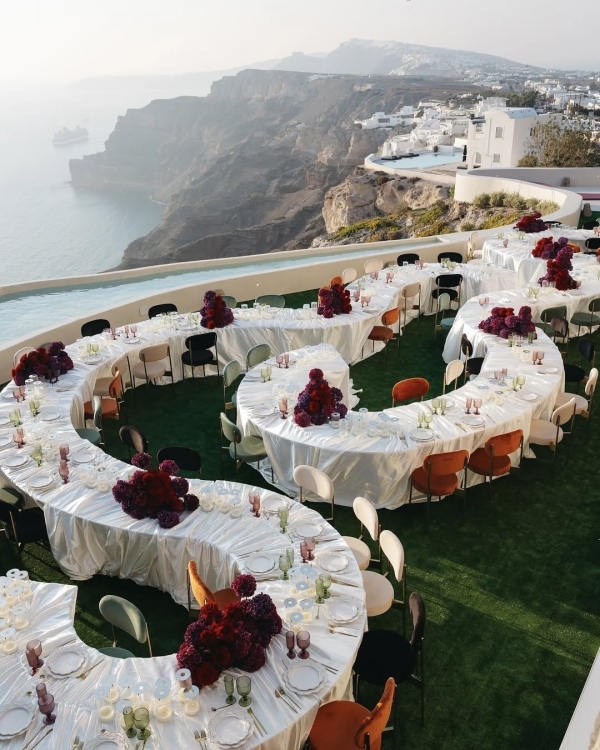 Planning a Wedding Without a Wedding Planner? Here's What to Consider First