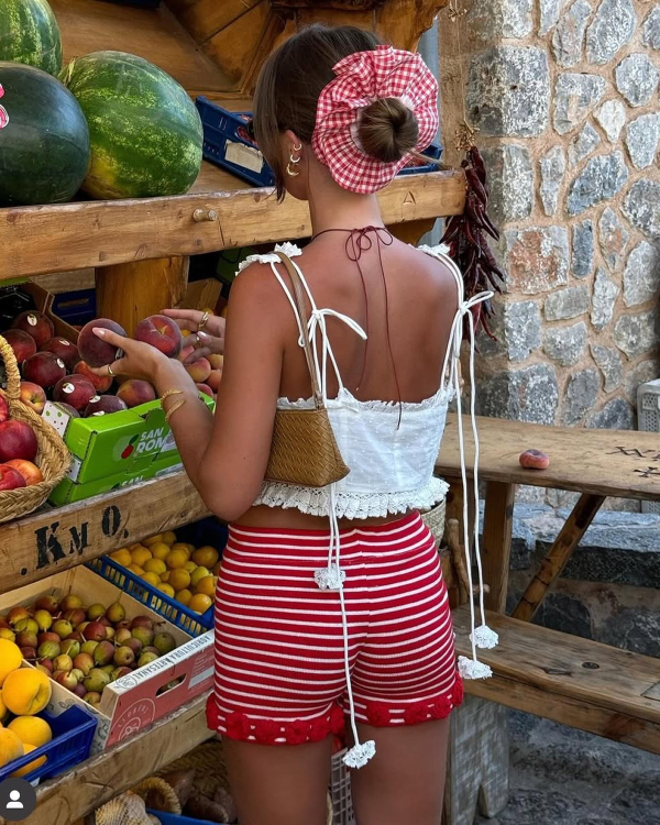 50 It-Girl Accessories to Style-Up your Honeymoon Swimwear