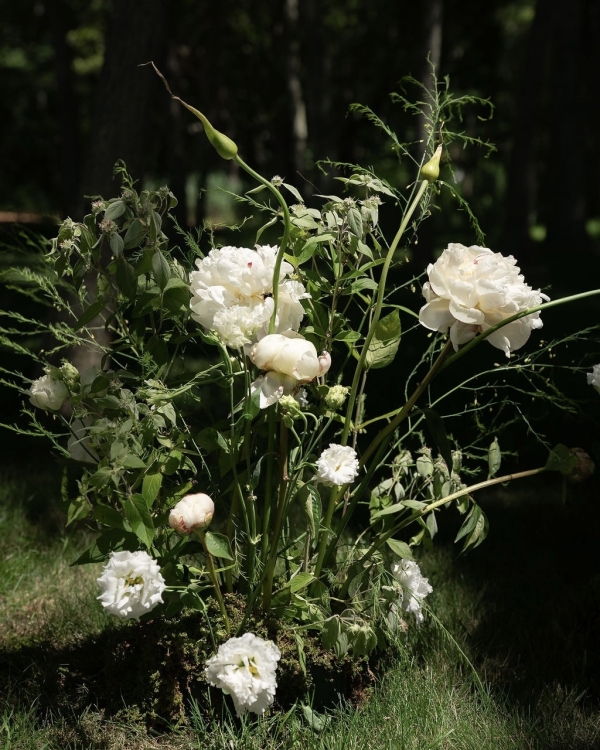 A Stylish Vintage Wedding on Long Island’s North Fork