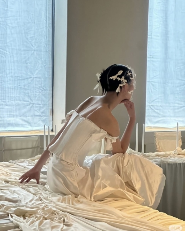 Planning a Wedding Without a Wedding Planner? Here's What to Consider First