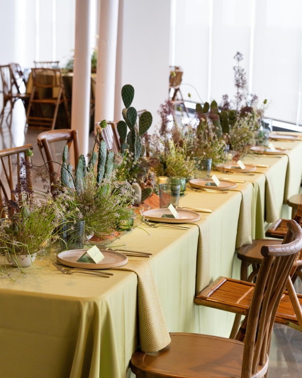 Florists The Flowerslinger