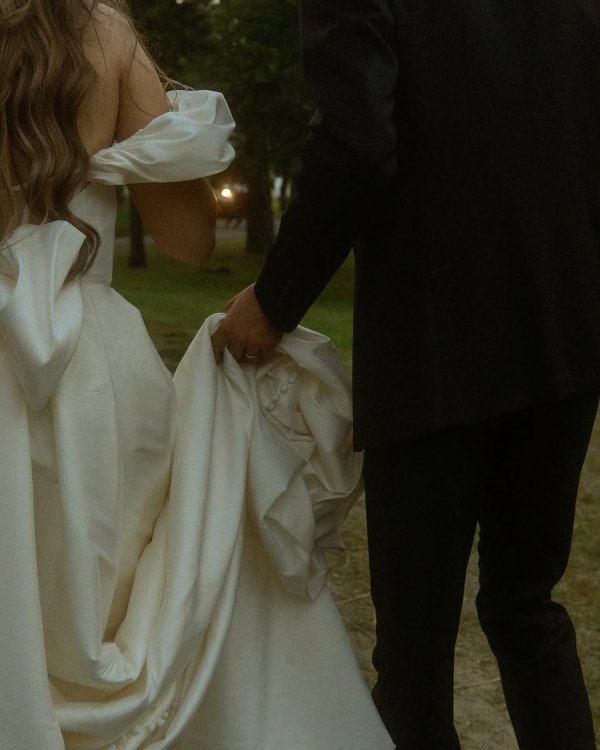 45 Must-Save Cinematic Wedding Photos that Feel Straight Out of a Movie