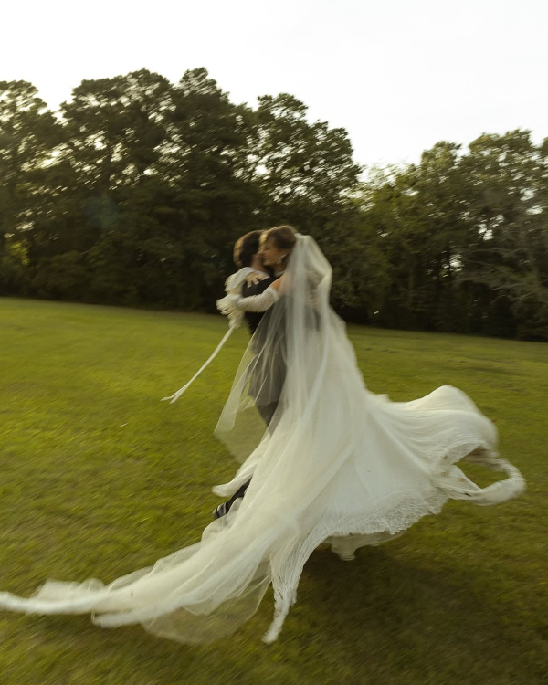 45 Must-Save Cinematic Wedding Photos that Feel Straight Out of a Movie