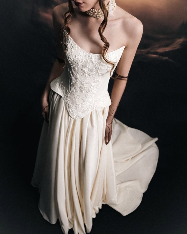 Find Your Bridal Match: 50 Designers for Every Bride's Style