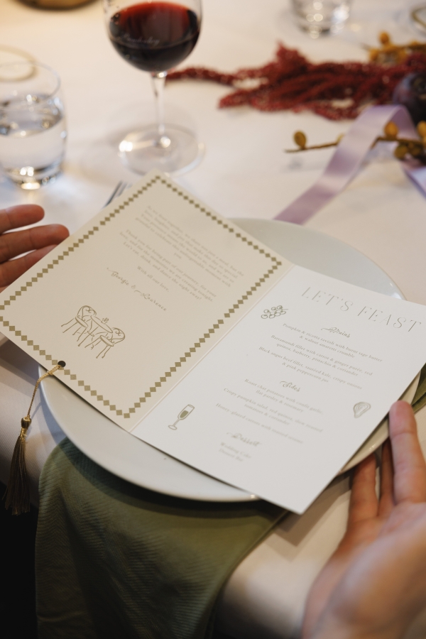 Stationery Signed by Yiana