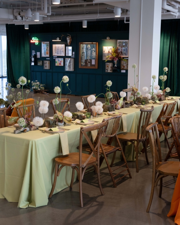 Florists The Flowerslinger