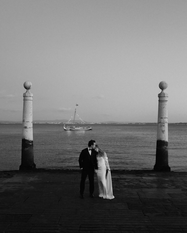 7 Best Portugal Wedding Photographers | Professional Photography | Luxury Photographer and Videographer | Photo Studio