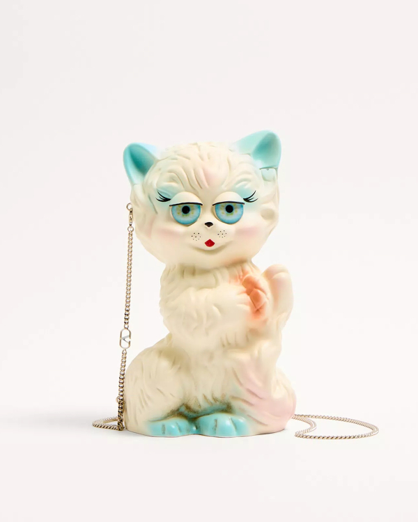 30 Fun & Novelty Clutch Ideas for the Bride Who Wants to Stand Out