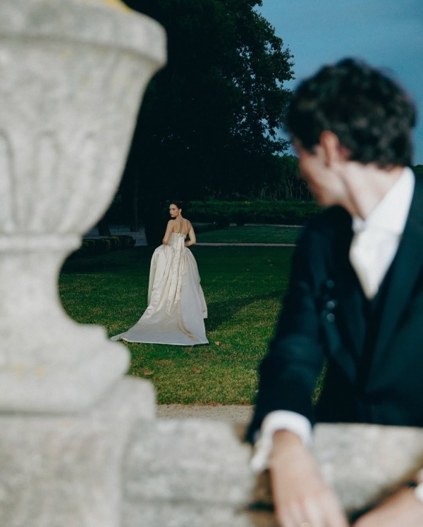 40 Must-Save Editorial Wedding Photo Ideas for the Fashion-Forward Couple