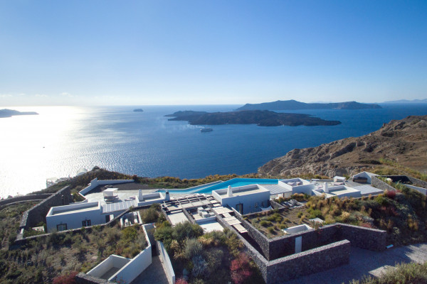 Venues Erosantorini