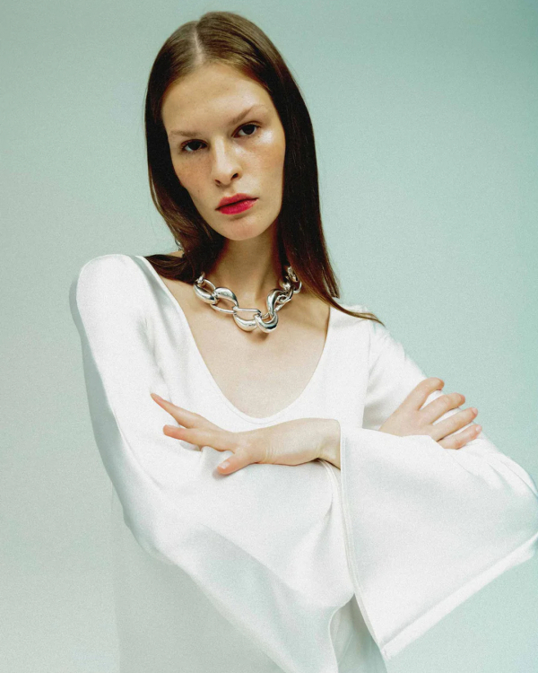 Long-Sleeve Wedding Dresses