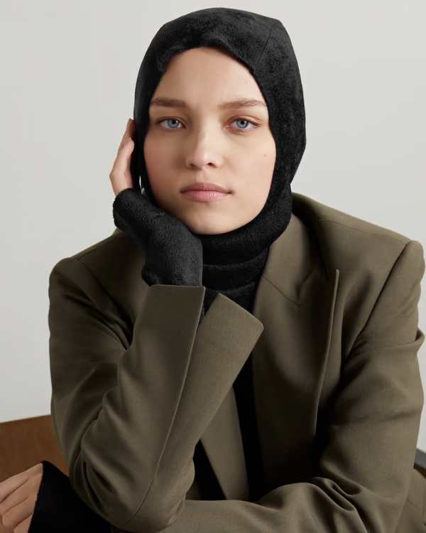 14 Trendy Winter Hats for Women | Stylish, Fashionable, Modern Beanies | Elegant, Chic Cap