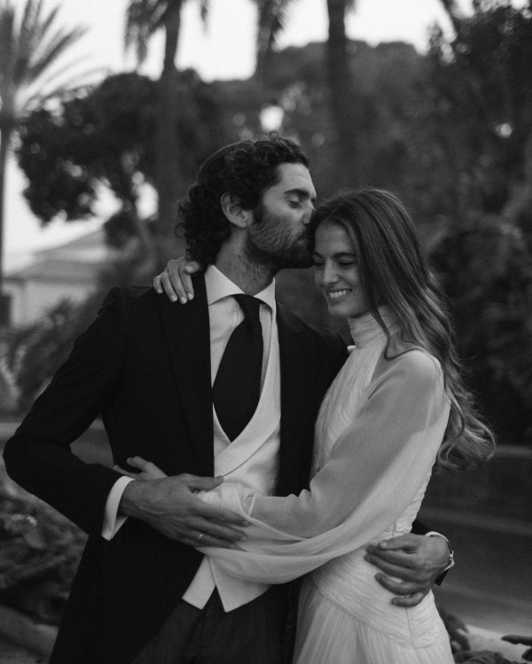 All About Intimate Weddings