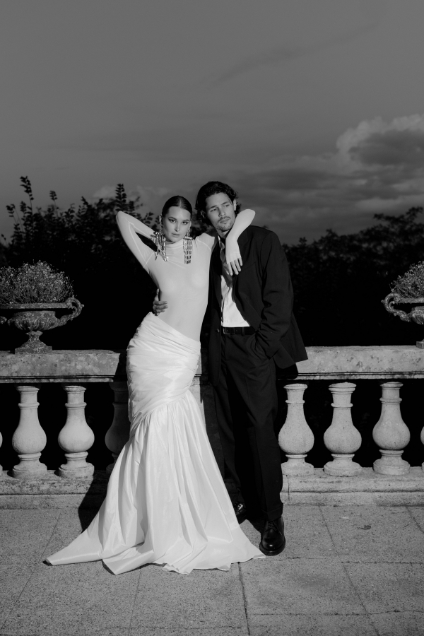 A Contemporary French Wedding Editorial: Unconventional Elegance at Château Marcellus