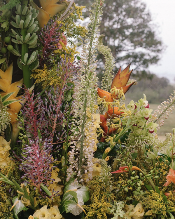 Real Wedding: Chloe & Duncan in Maui | Beach Wedding, Photos